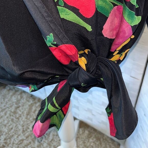 Beautiful Max Mara Floral Art Pura Seta 100% Silk Wrap Blouse US 6 - Picture 8 of 16